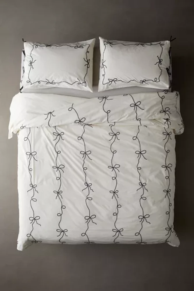 Lacey Bows Duvet Cover