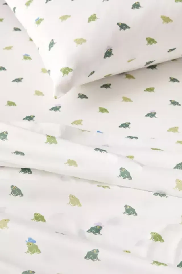 Cowboy Frog Shower Curtain  Urban Outfitters Taiwan - Clothing