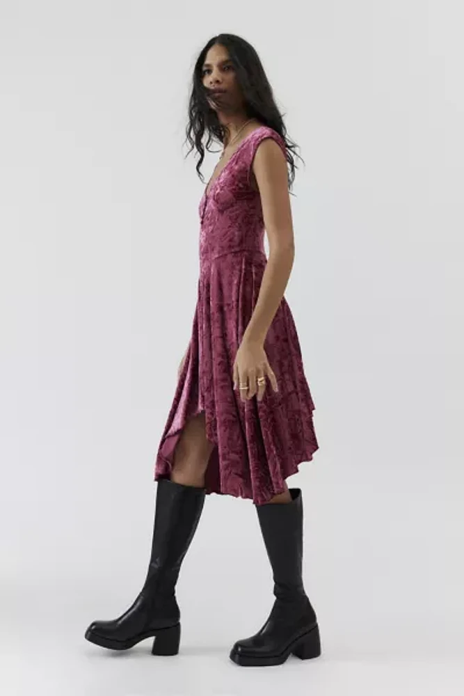 UO Corina Velvet Short Sleeve Mini Dress
