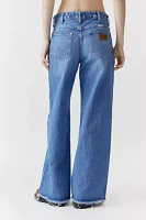 Wrangler Worldwide High-Waisted Wide Leg Jean