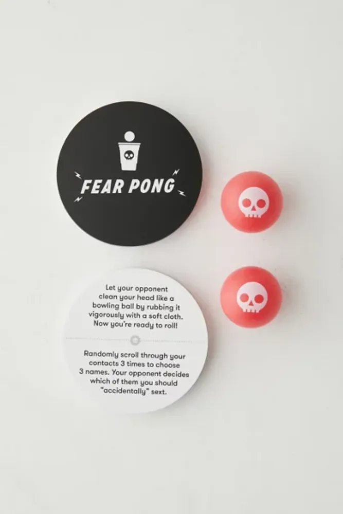 Fear Pong: Internet Famous Refreshed - Newly Updated Crazy Dares Perfect  for Parties, Game Nights, Gatherings