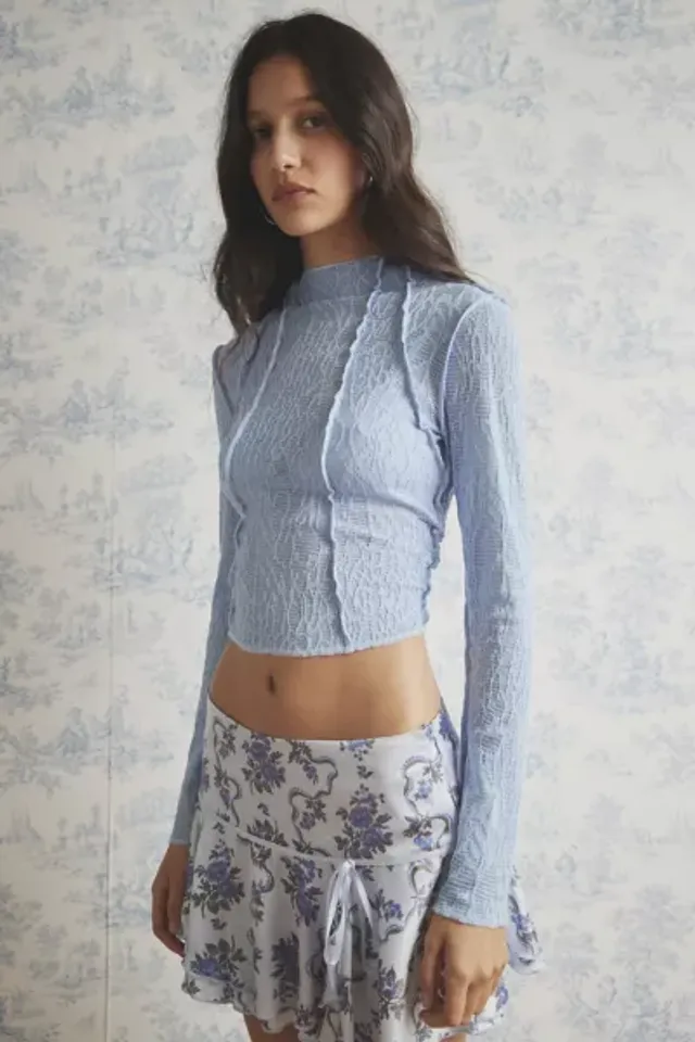 Kimchi Blue Quinn Lace Long Sleeve Top  Urban Outfitters Japan - Clothing,  Music, Home & Accessories