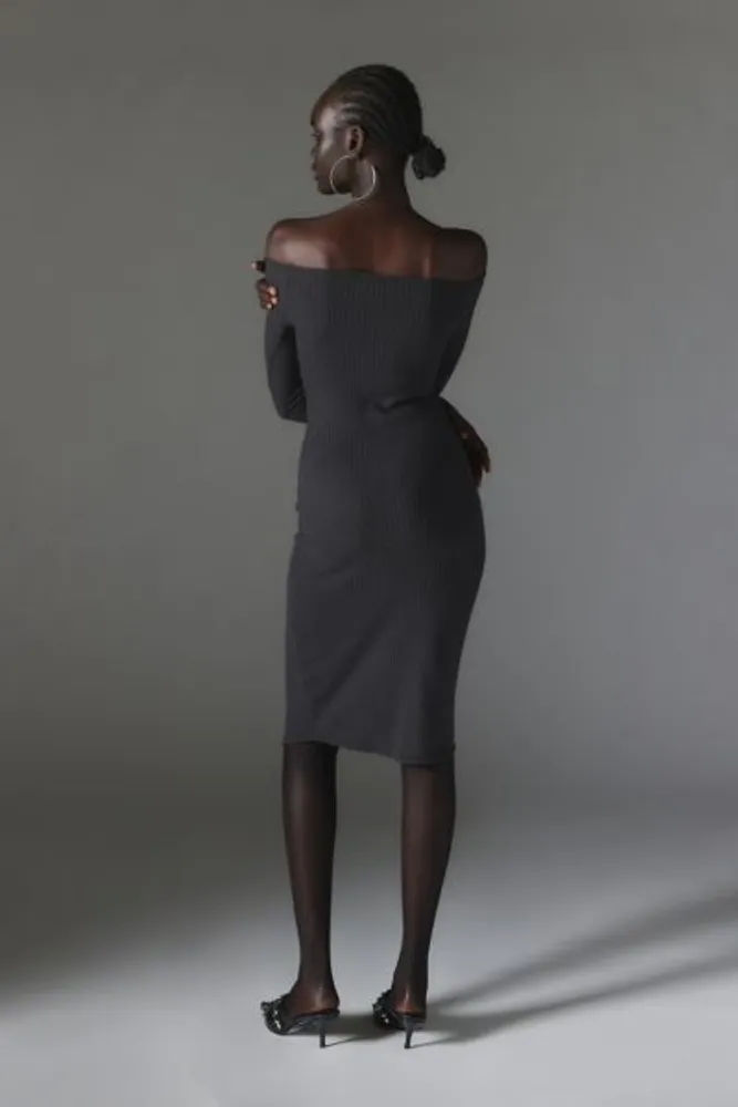 Silence + Noise Cookie Cozy Off-The-Shoulder Midi Dress
