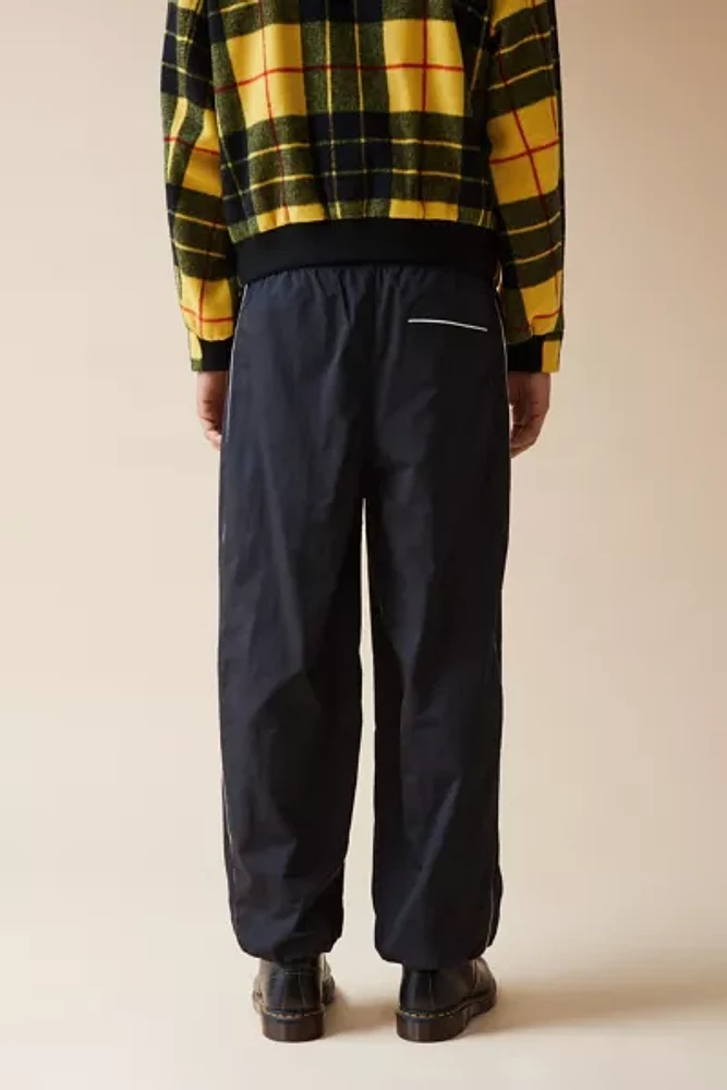 UO Baggy Shell Nylon Pant