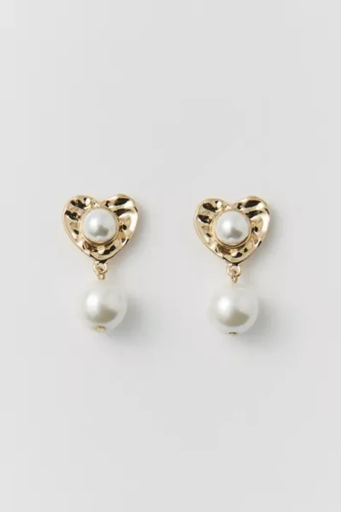 Pearl Heart Drop Earring