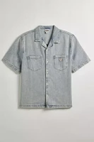 GUESS ORIGINALS Herringbone Denim Short Sleeve Button-Down Shirt