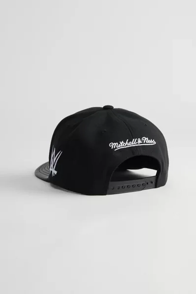 Mitchell & Ness Pro NWO New World Order Snapback Hat