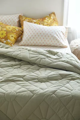 Liya Breezy Cotton Percale Sun Stitch Comforter