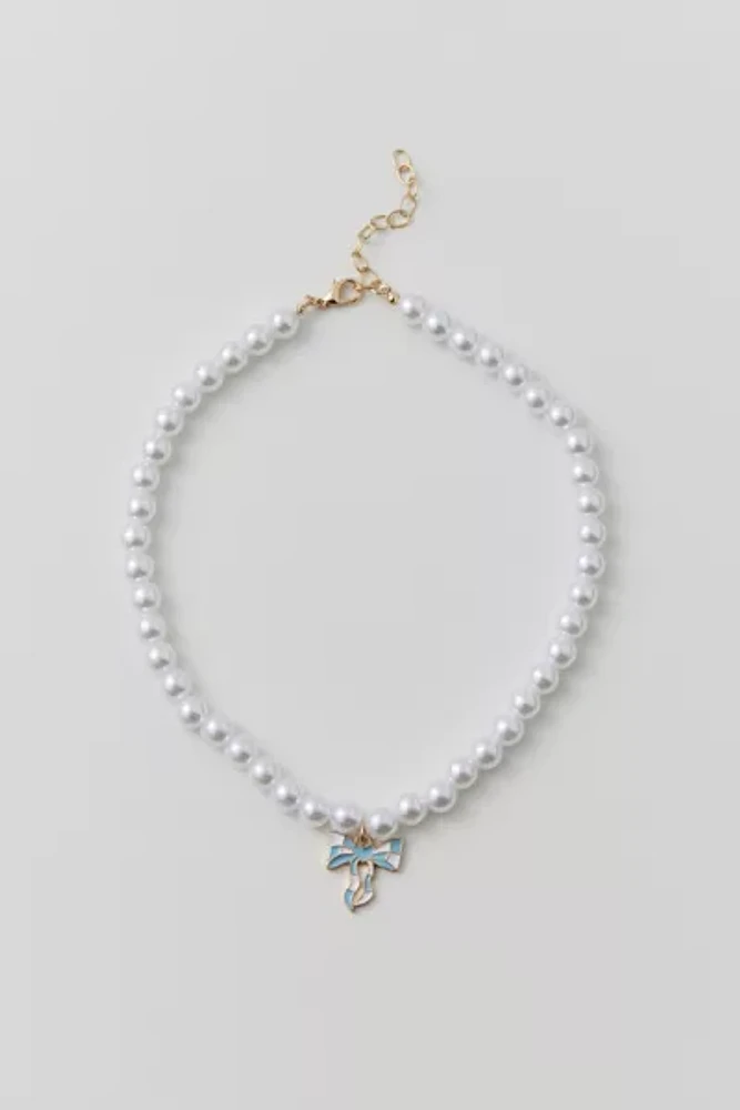 Enameled Bow Charm Pearl Necklace
