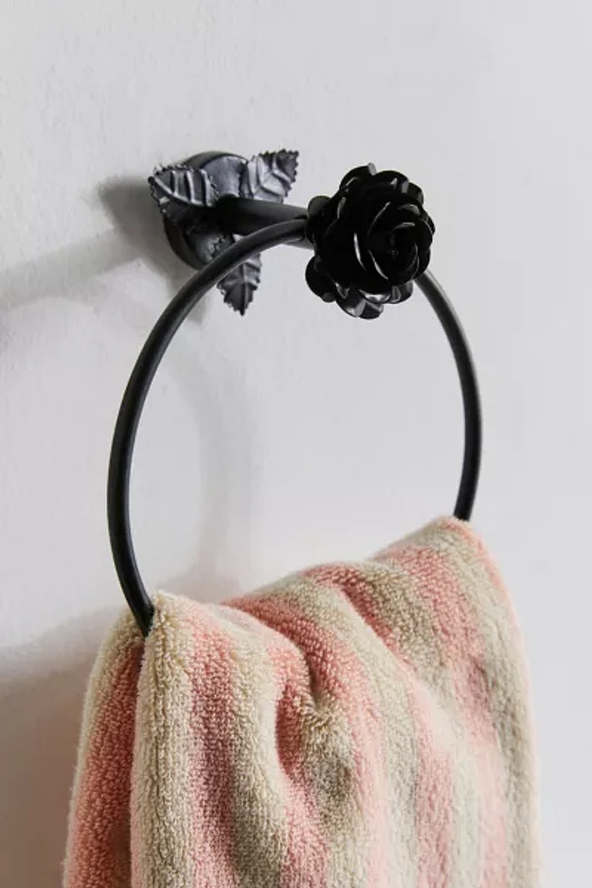 Rosette Towel Ring