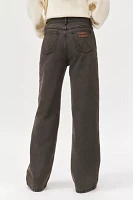 Wrangler Mid Rise Loose Straight Jean