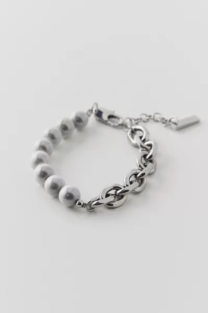 RARE ROMANCE Reflective Pearl Bracelet