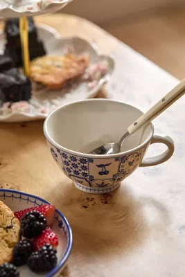 Amelie Teacup