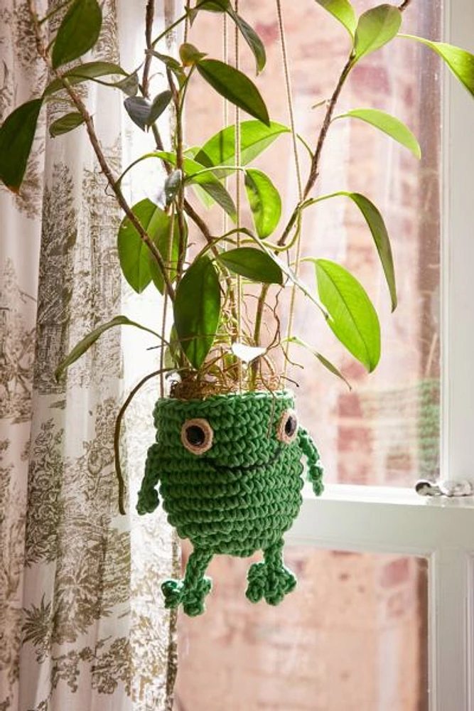 Froggy Crochet Plant Hanger