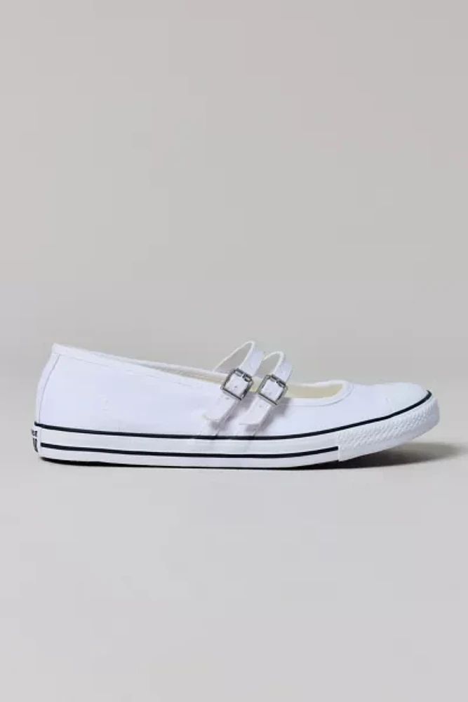 Converse Women's Chuck Taylor All Star Dainty Mary Jane Sneaker