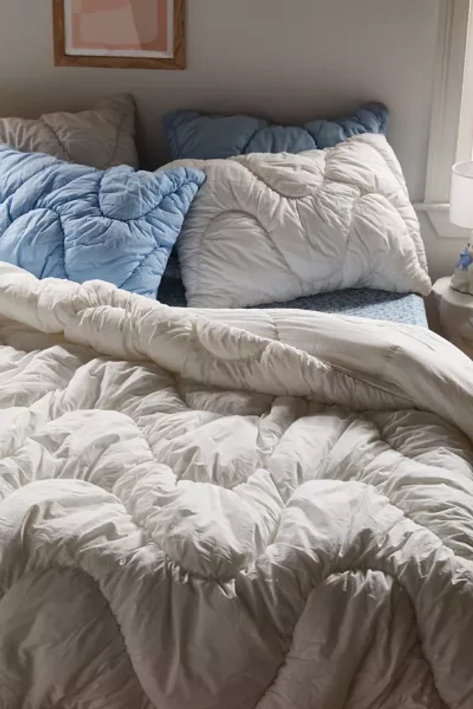 Gwendolyn Puffy Comforter