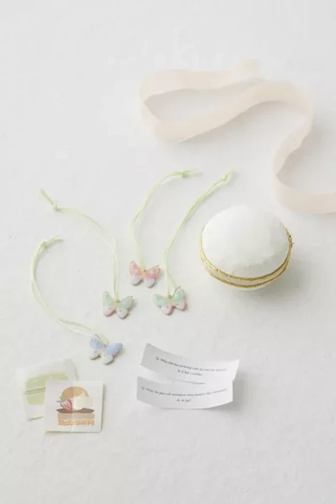 Meri Meri X Laduree Macaron Surprise Ball Set