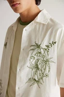 BDG Reefer Fairy Embroidered Short Sleeve Button-Down Shirt