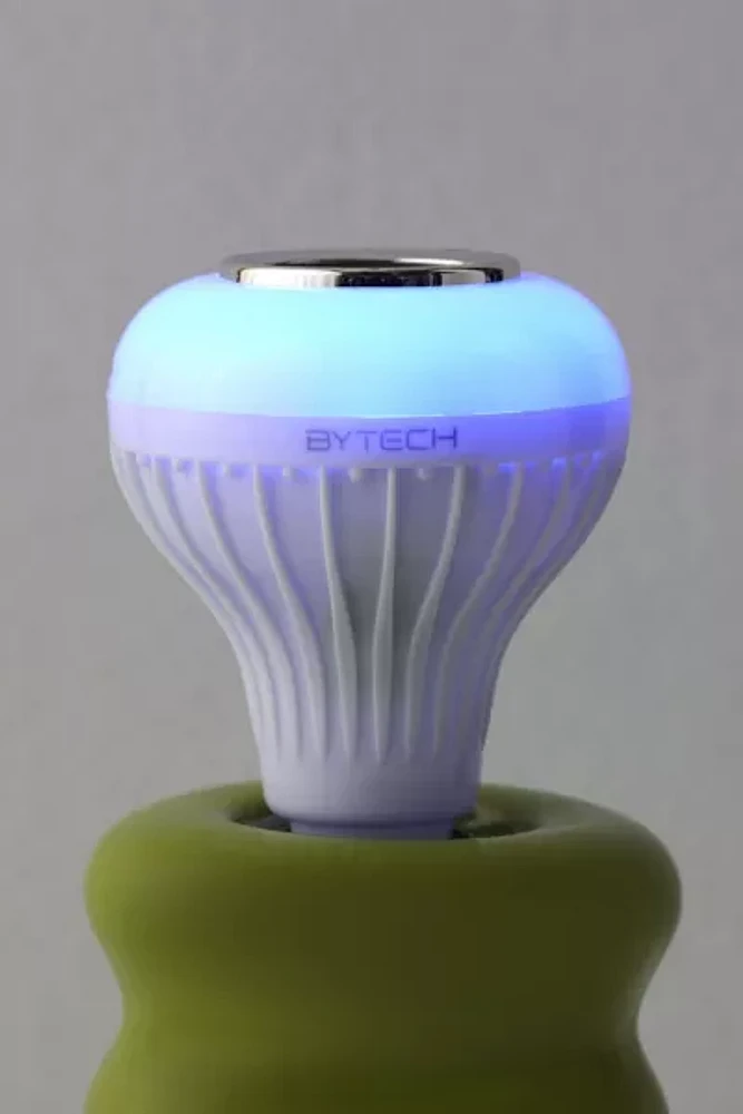 Color-Changing Speaker Light Bulb