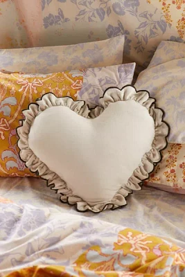 Ruffle Heart Velvet Throw Pillow