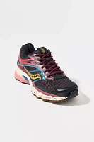 Saucony ProGrid Omni 9 Sneaker