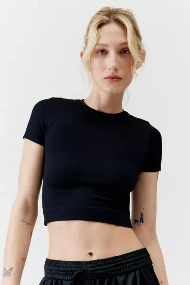 NUX Active Fitted Cropped Tee