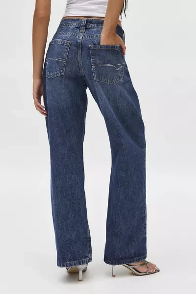 BDG Kayla Low Rider Jean