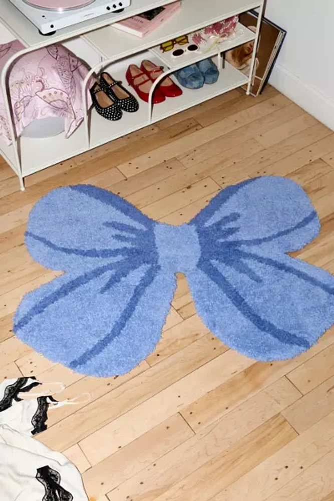 Bow Tufted Shag Rug