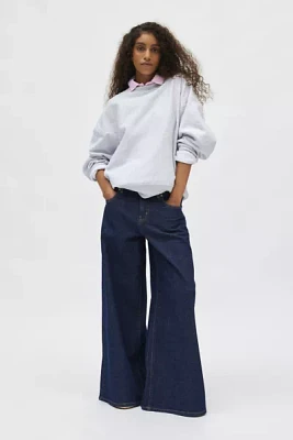 BDG Joey Full Length Wide Leg Jean