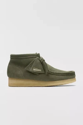 Clarks Women's Wallabee Suede Boot