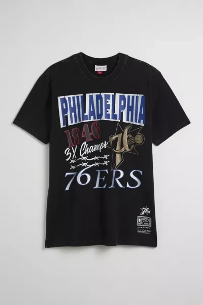 Mitchell & Ness NBA Philadelphia 76ers 1946 Graphic Tee