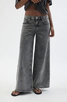 BDG Joey Full Length Wide Leg Jean