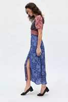 Kimchi Blue Ioni Plunging Puff Sleeve Midi Dress