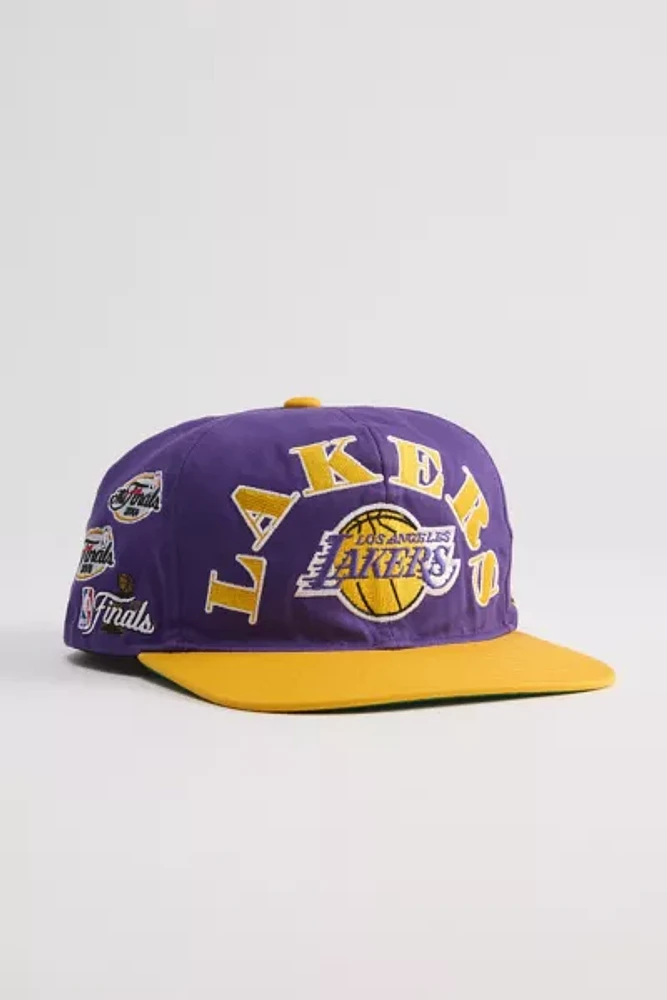 Mitchell & Ness Los Angeles Lakers Arched Finals Hat