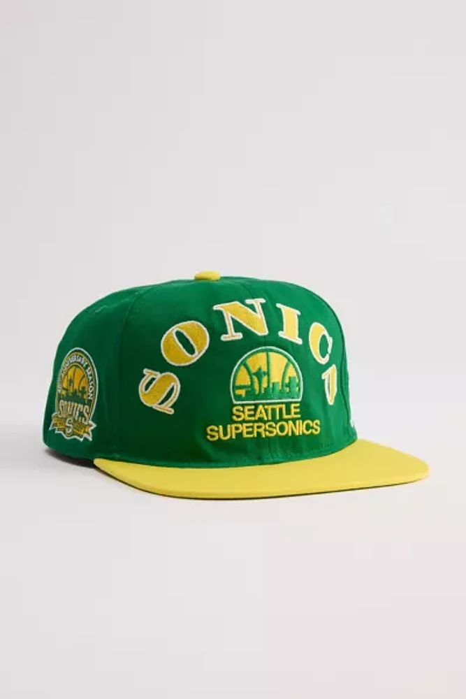 Mitchell & Ness Seattle Supersonics Arched Finals Hat