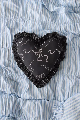 Ruffle Heart Cotton Throw Pillow