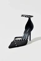 Steve Madden Lupton Studded Heel