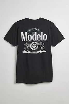 Modelo Logo Tee