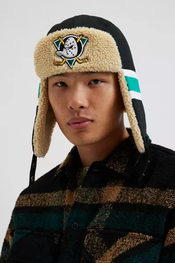 Mitchell & Ness NHL Anaheim Ducks Cold Break Trapper Hat