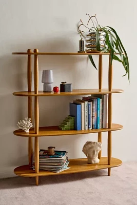 Maisie Bookshelf