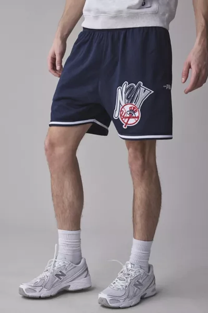 Pro Standard MLB New York Yankees Mesh Basketball Short