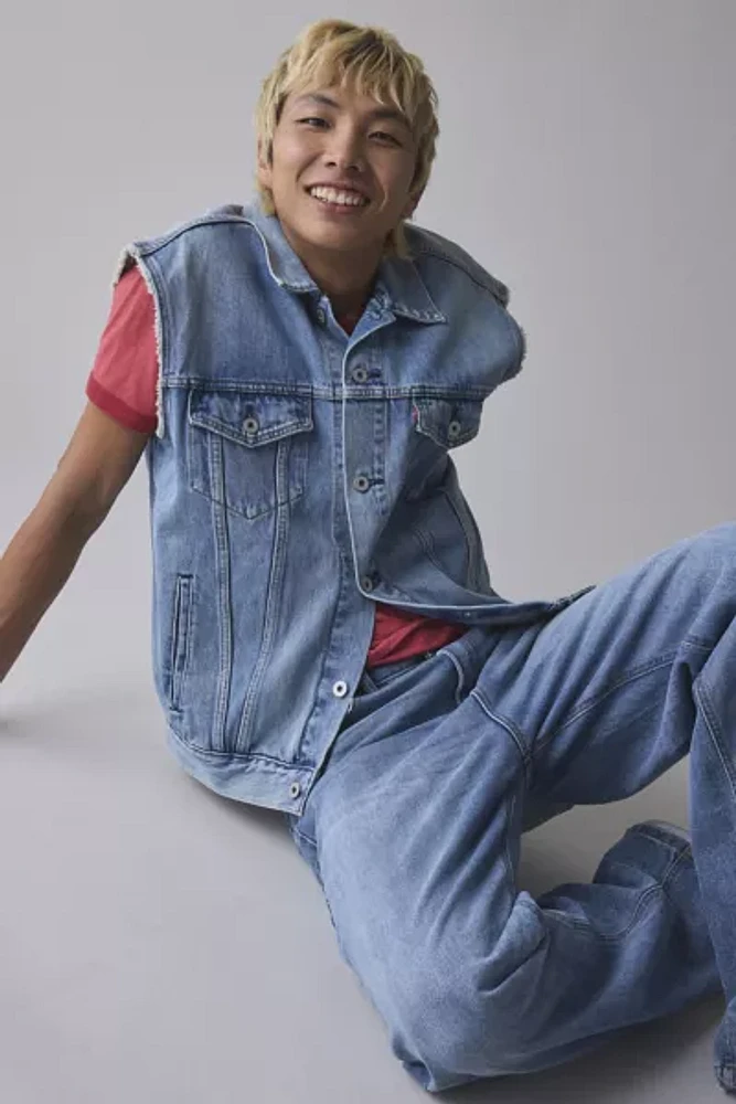 Levi's® Relaxed Fit Denim Trucker Vest