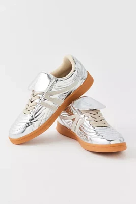 Steve Madden Madrid Sneaker