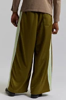 UO Mammoth Baggy Track Pant