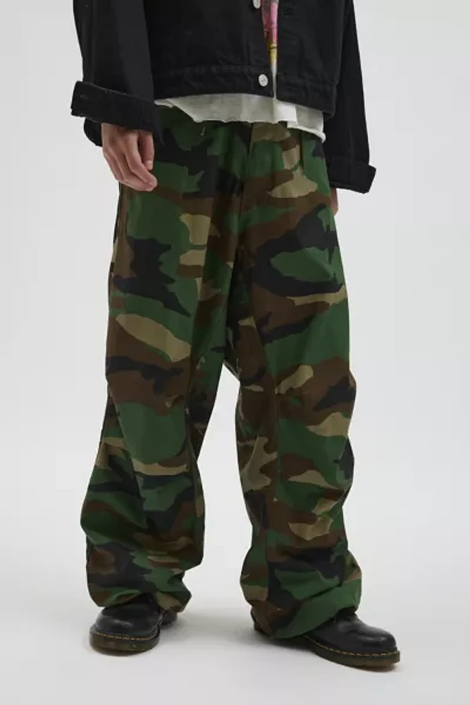 Urban Renewal Vintage Camo Drawstring Wind Pant