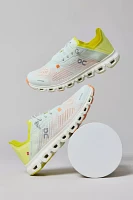 On Women's Cloud 6 Coast Sneaker