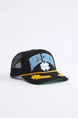 Mitchell & Ness NCAA UNC Golf Leaf Trucker Hat