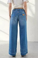 Wrangler Mid-Rise Wide Leg Jean