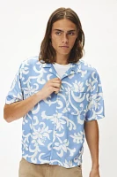 UO Hibiscus Pattern Short Sleeve Button-Down Shirt