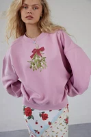 Kimchi Blue Tasha Mistletoe Graphic Crew Neck Pullover